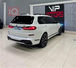 بي ام دبليو X7